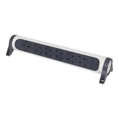 LEGRAND694547 6-vietų ilgiklis su įžeminimu Legrand 694547 (be laido, su jungikliu, baltas) iš UAB SINTAS