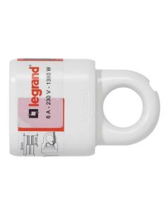 L050166 Nešiojamas kištukinis lizdas Legrand 050166 (baltas, be įžeminimo, 6A) iš UAB SINTAS 2