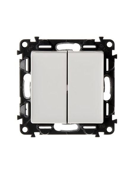 LNILOEJUNG2KLB Baltas jungiklis Niloe Step Legrand 863105 iš UAB SINTAS