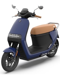 AA.50.0009.68 ESCOOTER SEATED E125S BLUE/AA.50.0009.68 SEGWAY NINEBOT iš UAB SINTAS