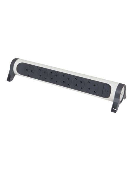 LEGRAND694547 6-vietų ilgiklis su įžeminimu Legrand 694547 (be laido, su jungikliu, baltas) iš UAB SINTAS