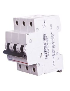 LAUTOMAT3P10AB Automatinis jungiklis MCB RX3 Legrand 419167 (10A, 3P, 230V, 6kA) iš UAB SINTAS
