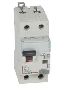 L411000 Automatinis jungiklis su srovės nuotekio rėle Legrand 411000 (10A, 1P+NR, 230V, 30mA, RCBO) iš UAB SINTAS